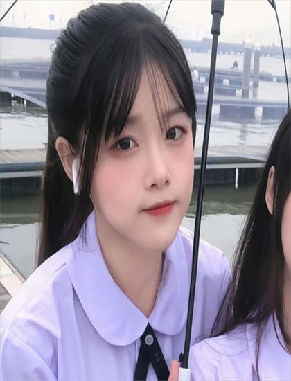 海水正蓝双面情人社会批判视角：现实问题与批判意识深入分析，国语配音