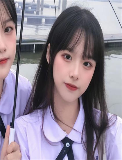 热门的《闪婚后我和老公都不装了》伏笔运用：前后呼应与细节铺垫